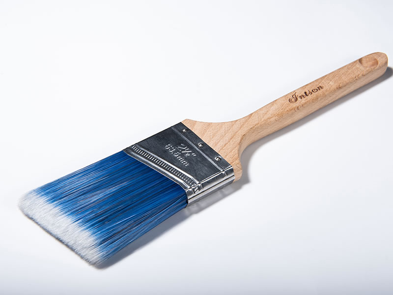 angled paint brush